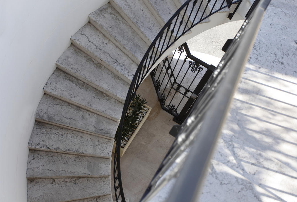 Adonis Carry Le Rouet - Adriana Aparthotel Exterior photo